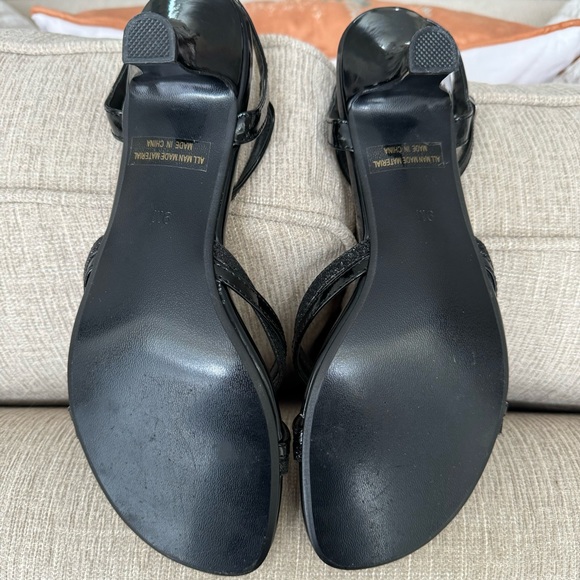 Women’s Size 9 Ankle Strap Sandal by Touch Ups - very comfortable dressy sandals - Picture 8 of 9